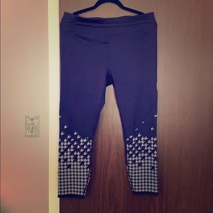 Fabletics Mid-Rise Ultracool Reflective 7/8